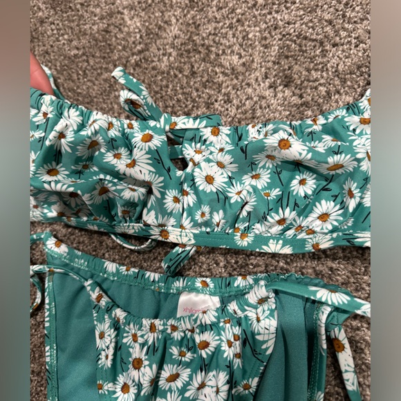 Target Bikini - Picture 2 of 4